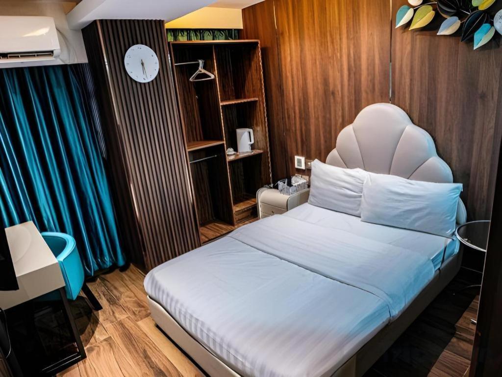 Sunny Day Hotel, Mong Kok Hong Kong Bagian luar foto